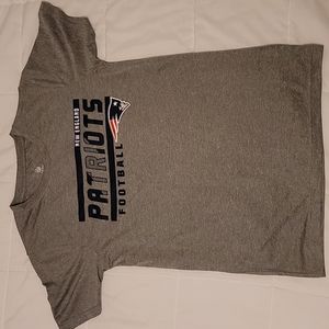 NFL Boys Patriots Shirt size Large